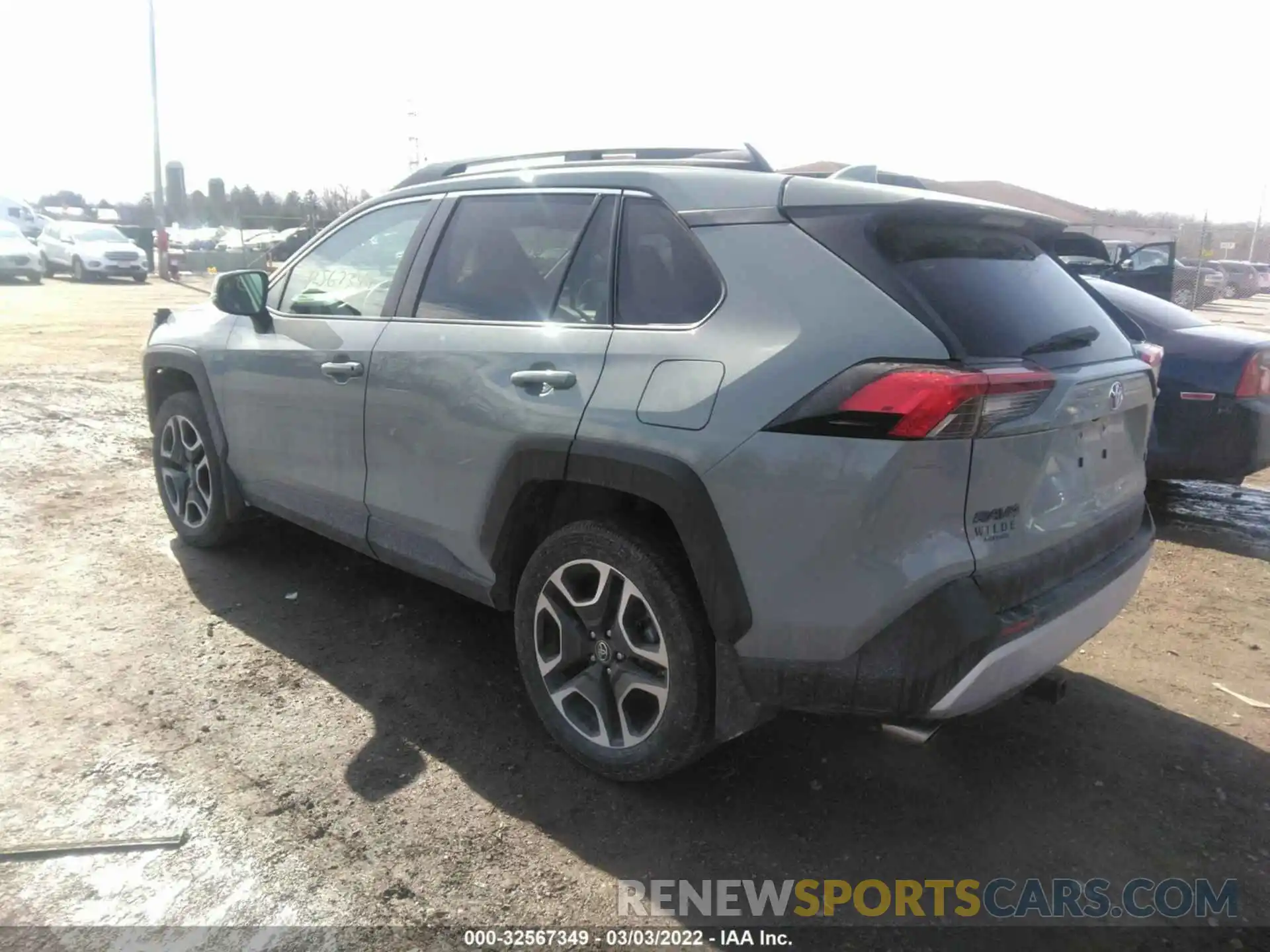 3 Photograph of a damaged car 2T3J1RFV9KW042481 TOYOTA RAV4 2019