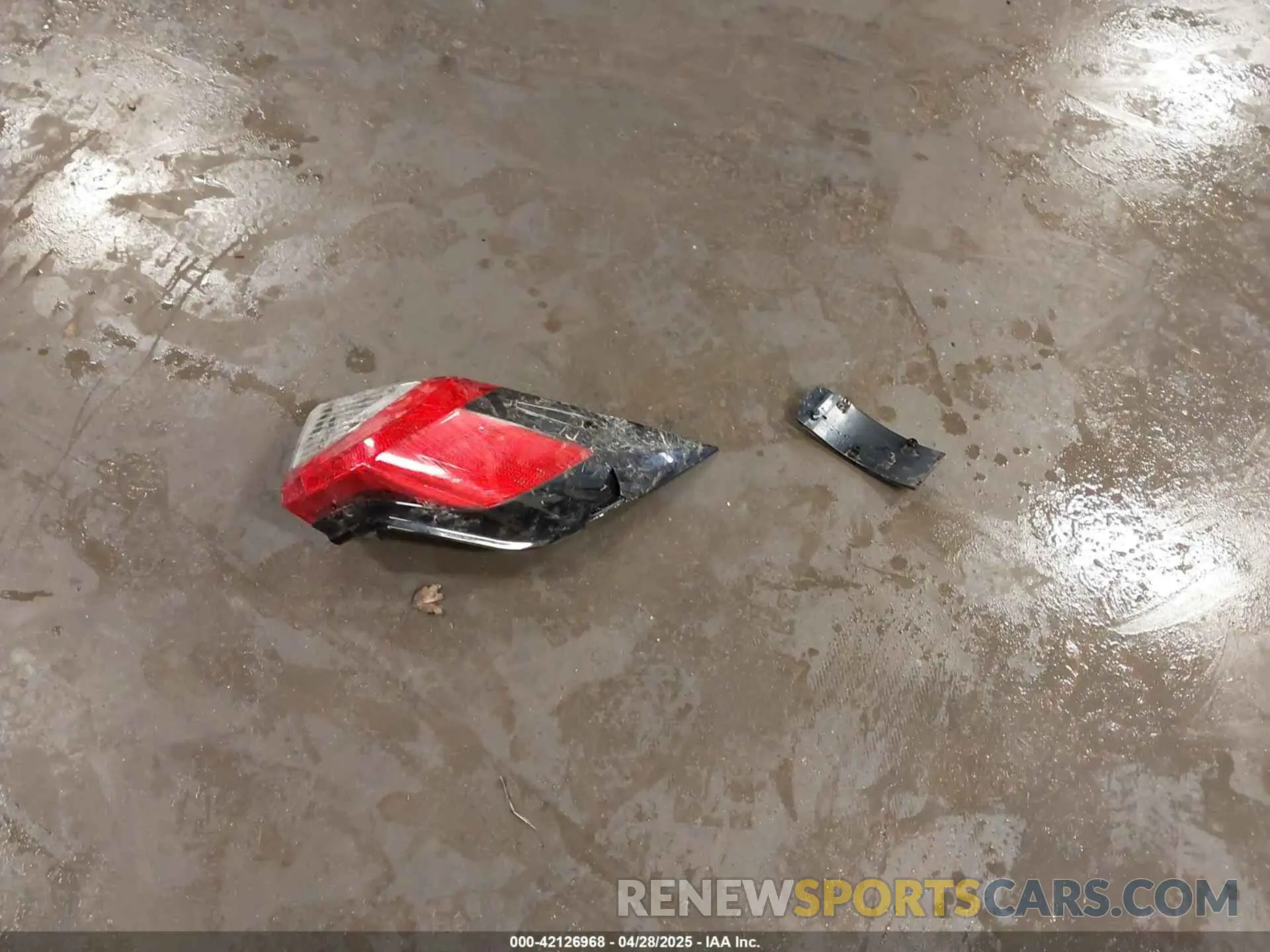 12 Photograph of a damaged car 2T3J1RFVXKC040255 TOYOTA RAV4 2019