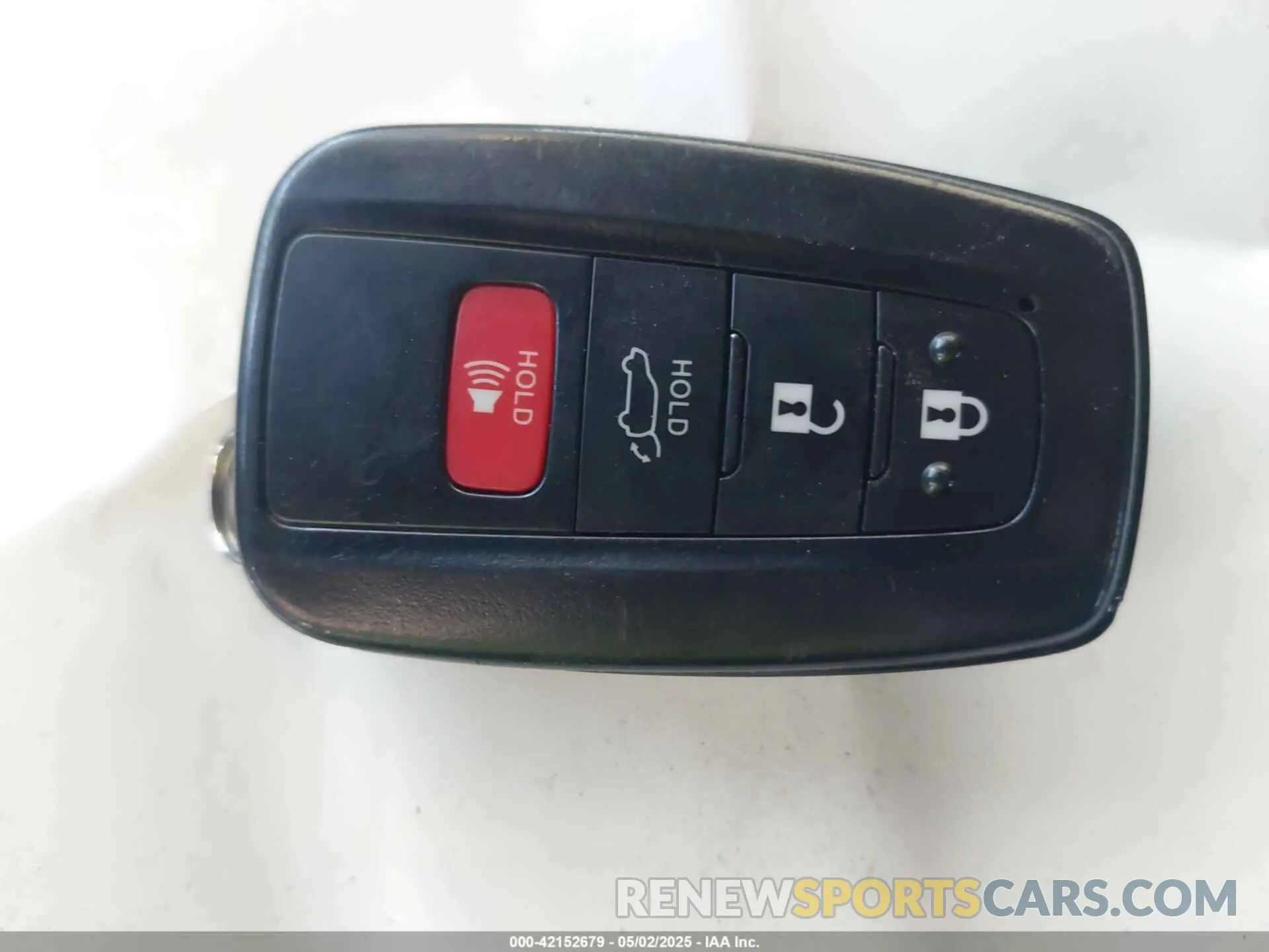 11 Photograph of a damaged car 2T3J1RFVXKW005164 TOYOTA RAV4 2019