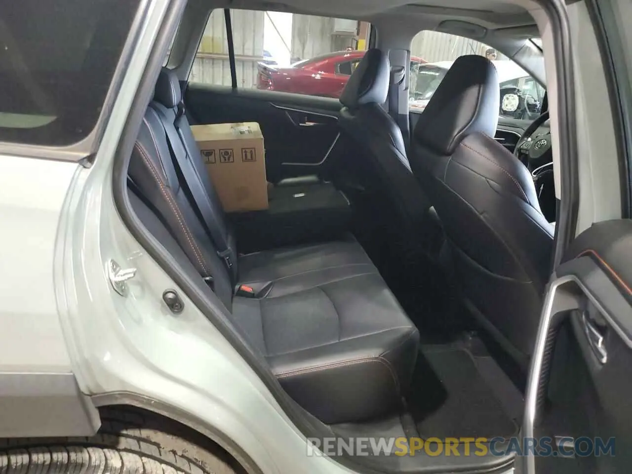 11 Photograph of a damaged car 2T3J1RFVXKW012969 TOYOTA RAV4 2019
