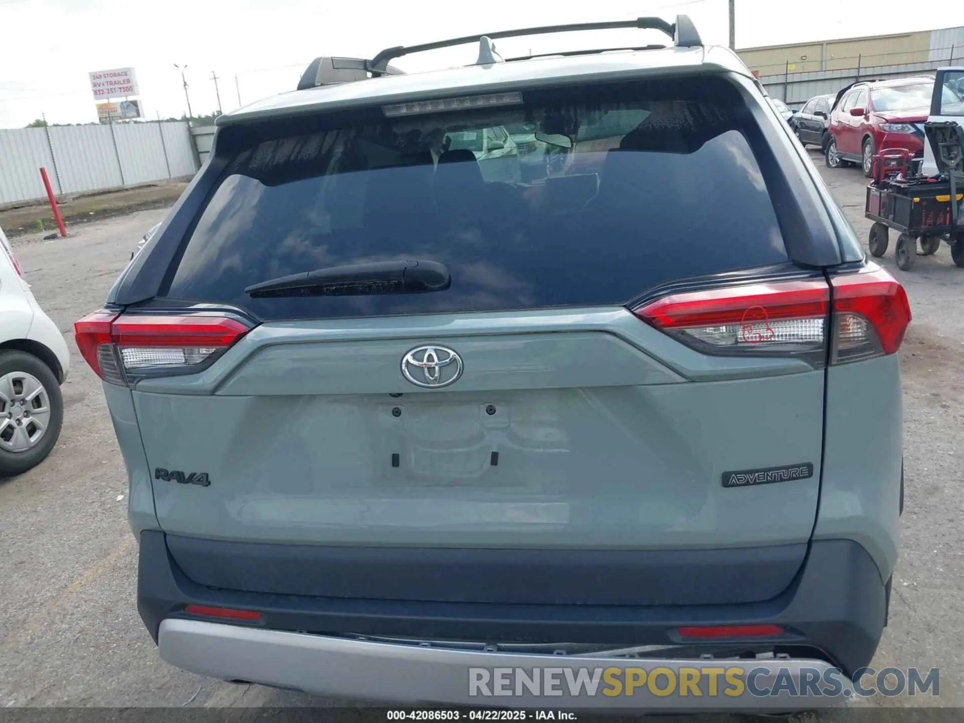 15 Photograph of a damaged car 2T3J1RFVXKW026905 TOYOTA RAV4 2019