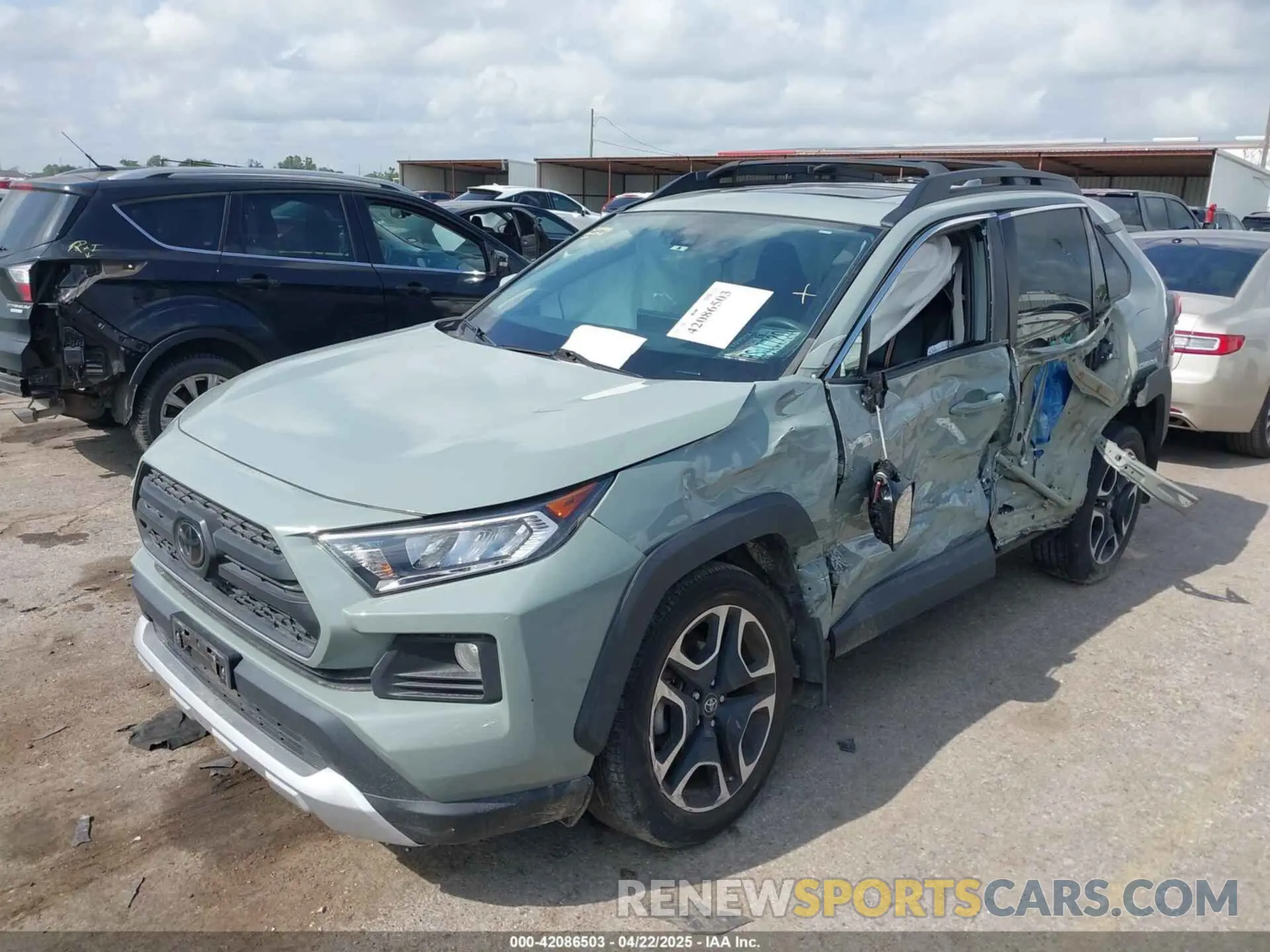 2 Photograph of a damaged car 2T3J1RFVXKW026905 TOYOTA RAV4 2019