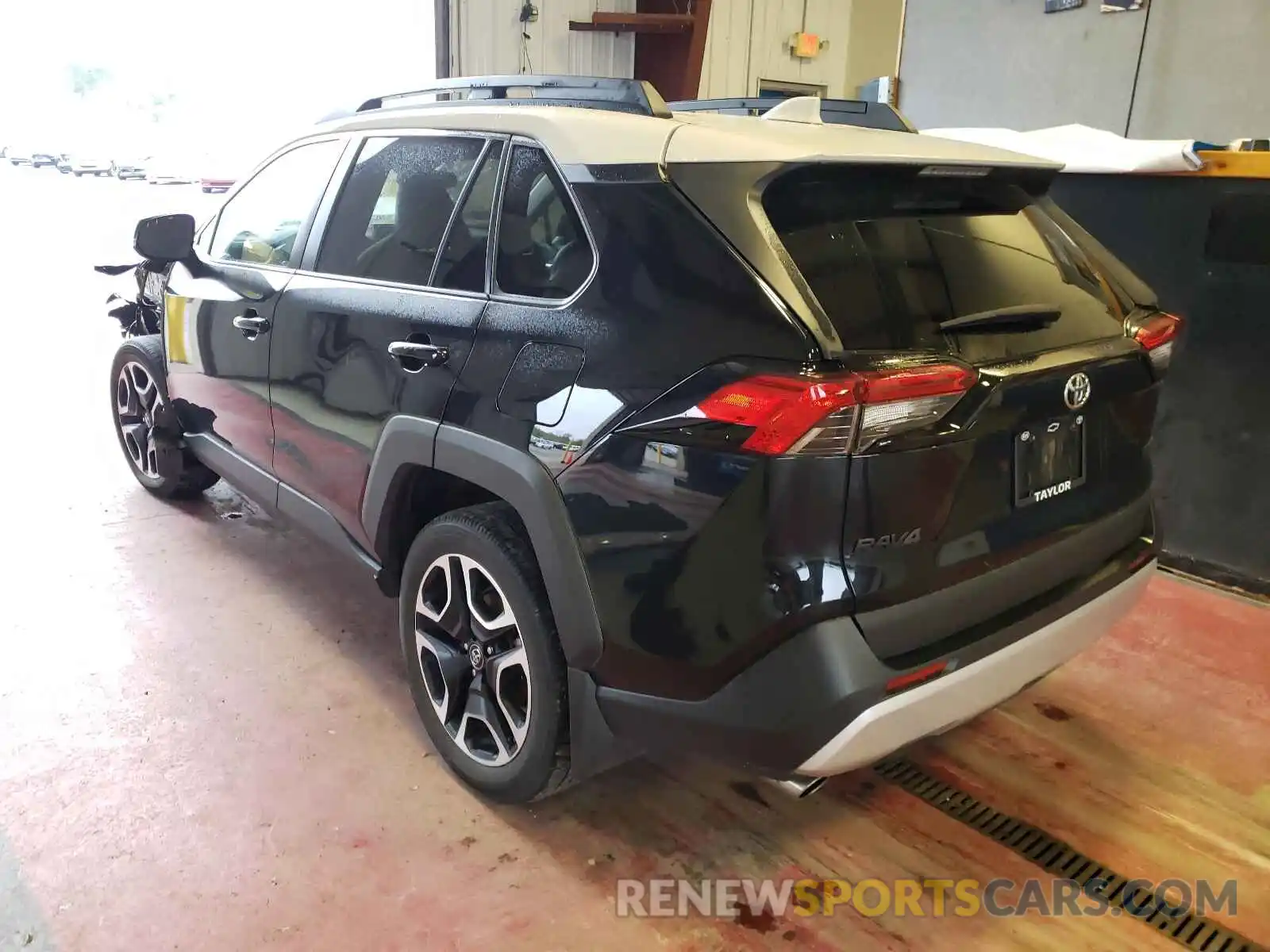 3 Photograph of a damaged car 2T3J1RFVXKW029531 TOYOTA RAV4 2019