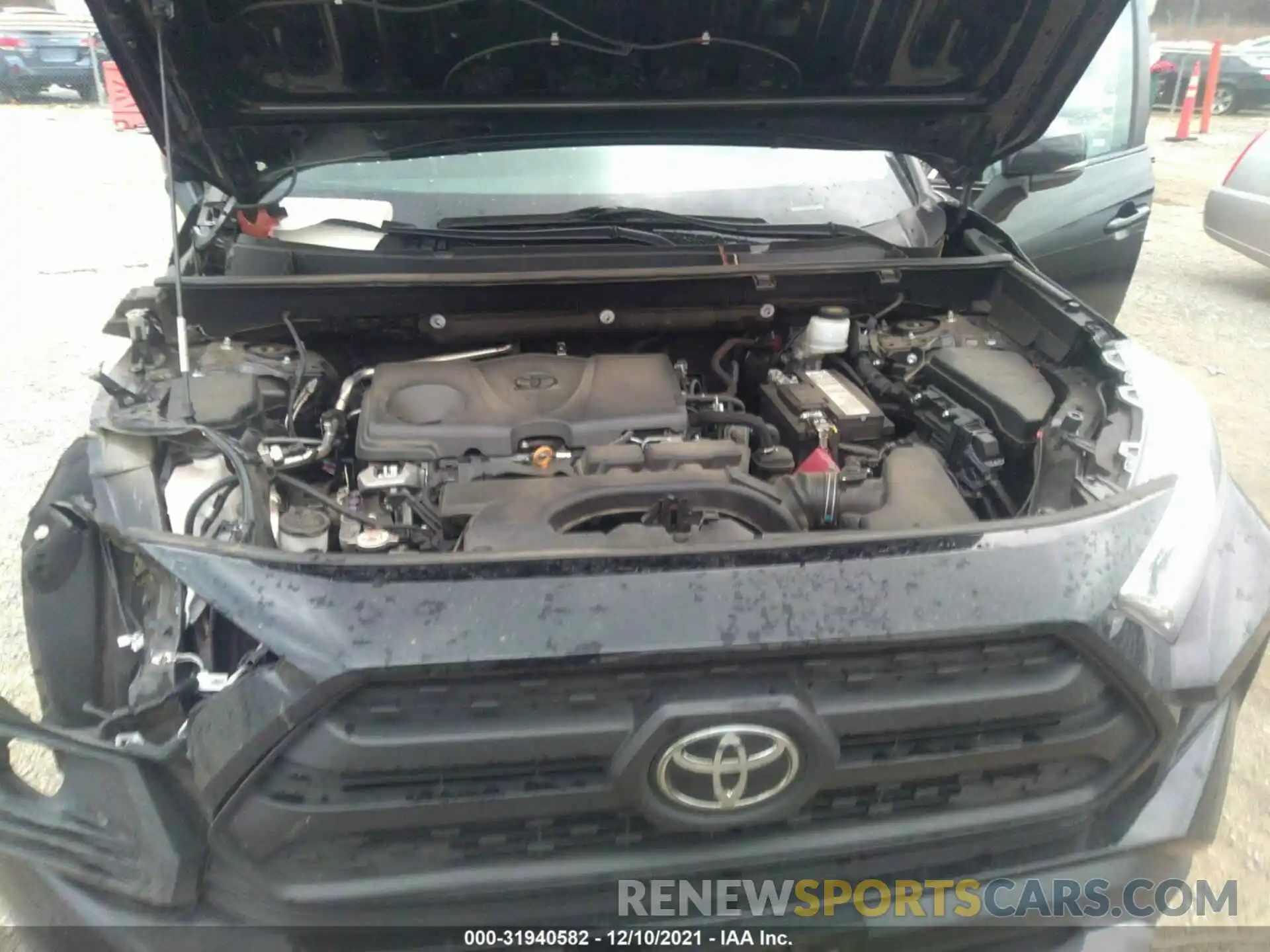 10 Photograph of a damaged car 2T3J1RFVXKW059130 TOYOTA RAV4 2019