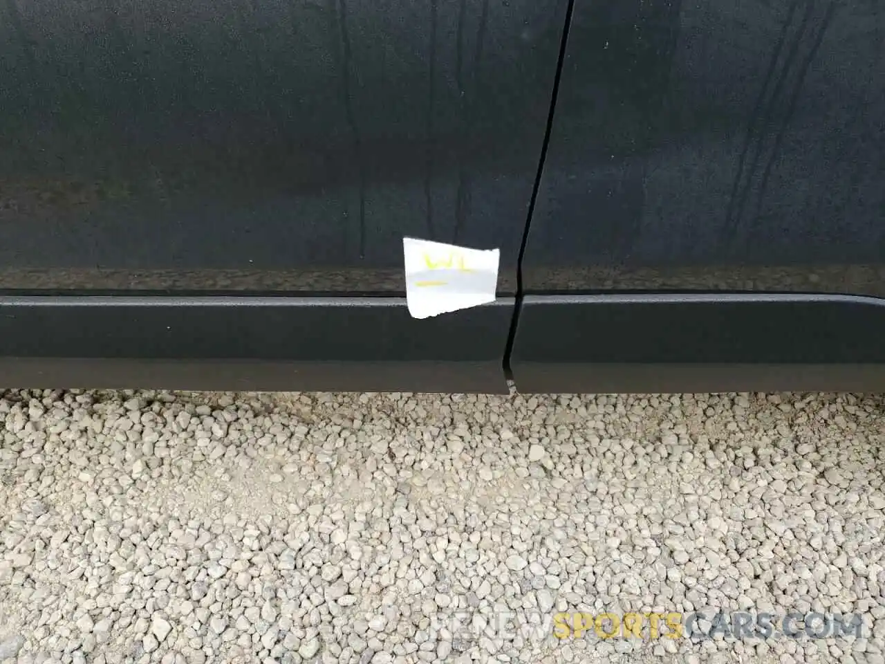 9 Photograph of a damaged car 2T3K1RFV0KC021654 TOYOTA RAV4 2019