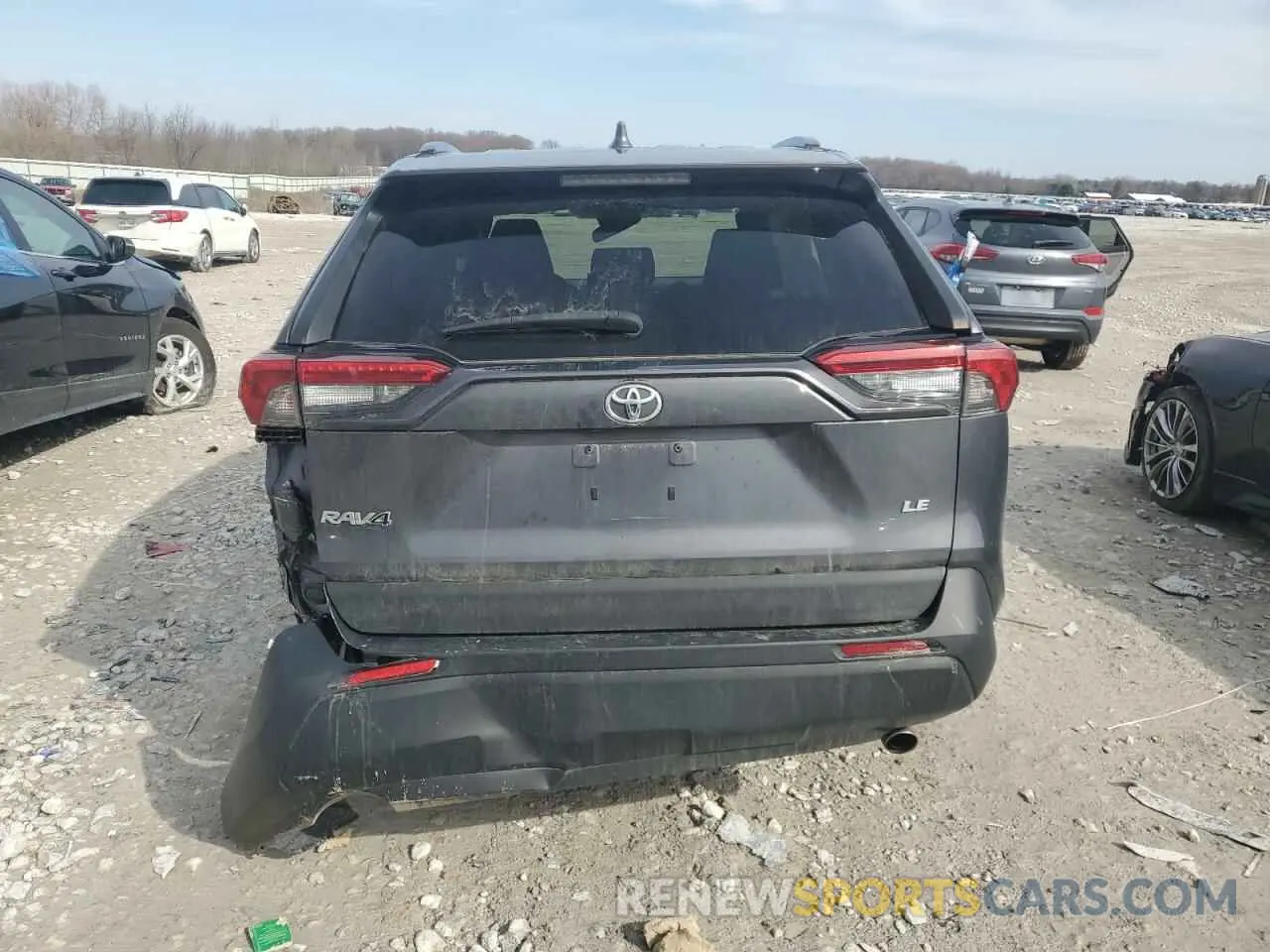 6 Photograph of a damaged car 2T3K1RFV0KW054264 TOYOTA RAV4 2019