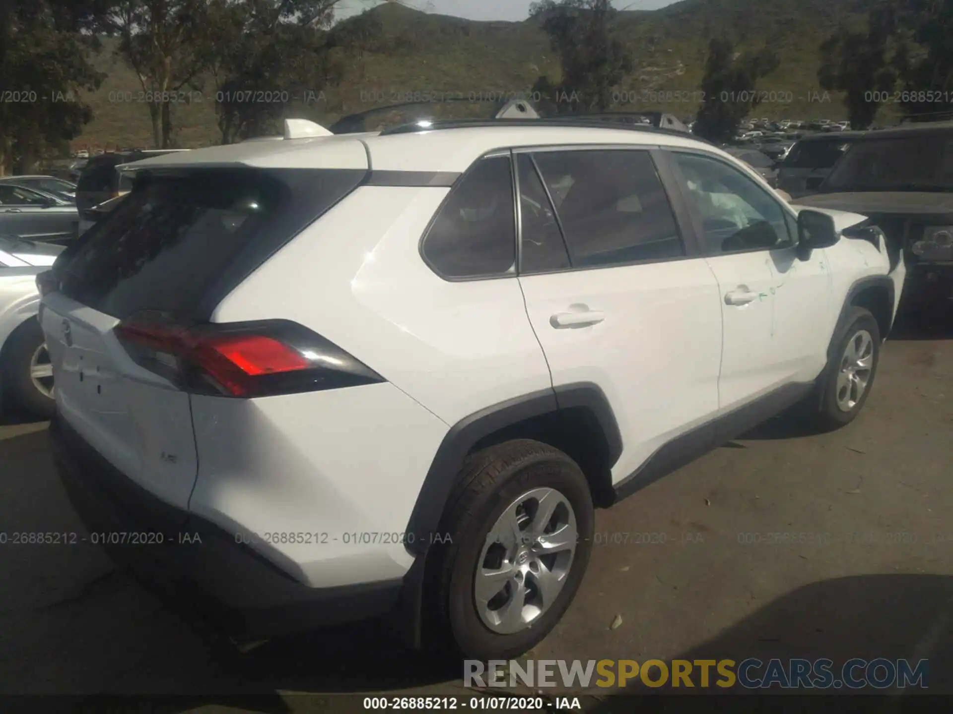 4 Photograph of a damaged car 2T3K1RFV1KC020609 TOYOTA RAV4 2019