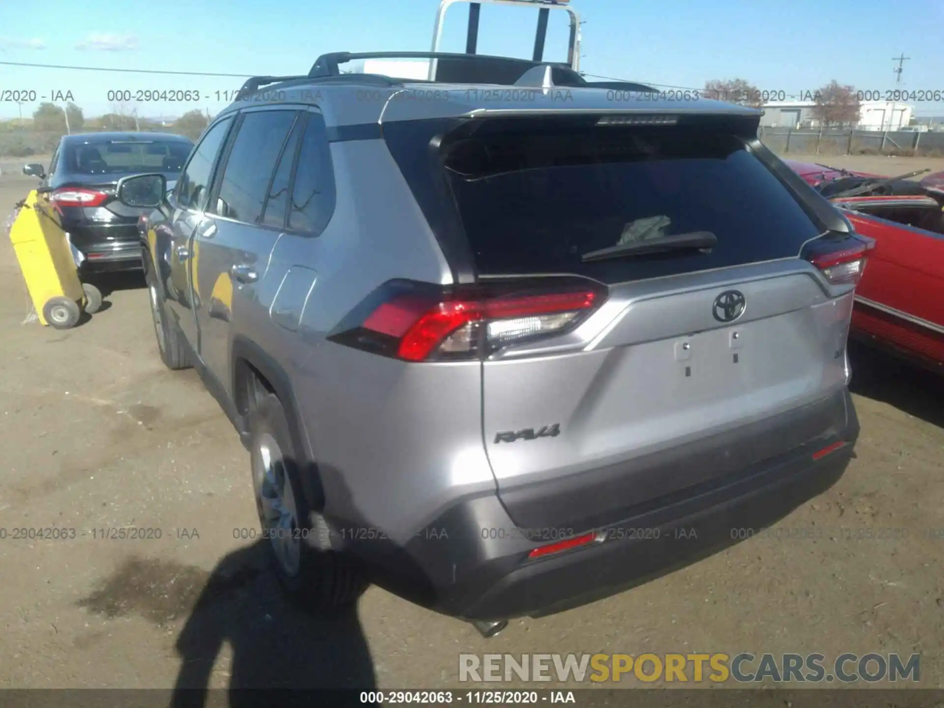 3 Photograph of a damaged car 2T3K1RFV1KC030895 TOYOTA RAV4 2019