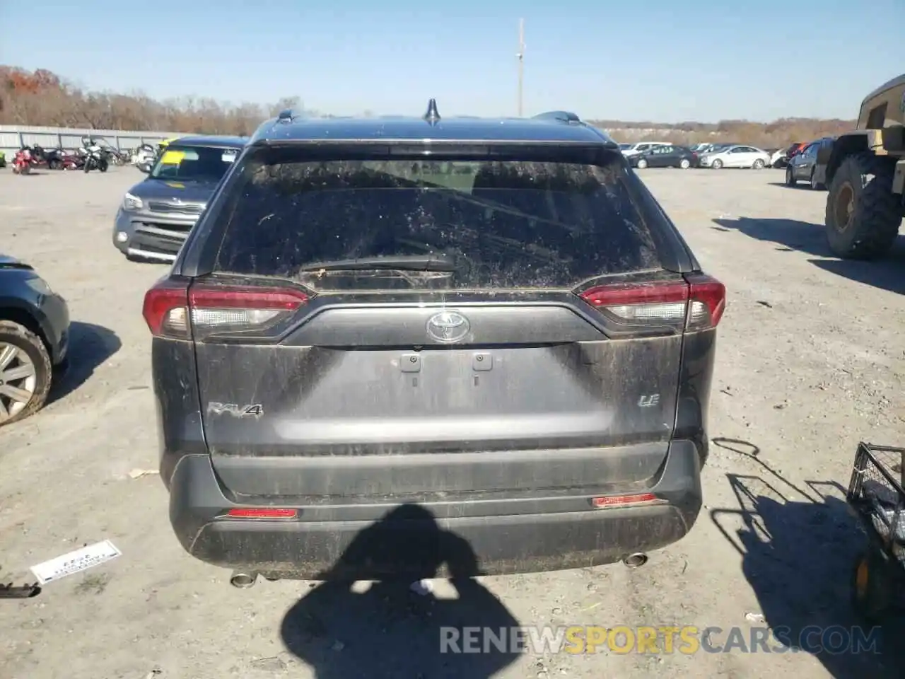 6 Photograph of a damaged car 2T3K1RFV2KW036400 TOYOTA RAV4 2019