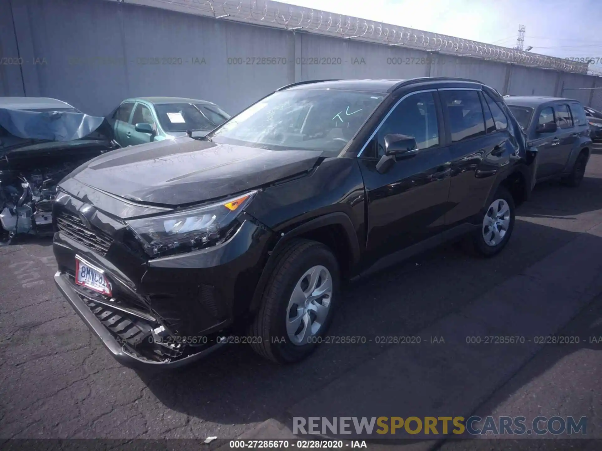 2 Photograph of a damaged car 2T3K1RFV2KW052757 TOYOTA RAV4 2019