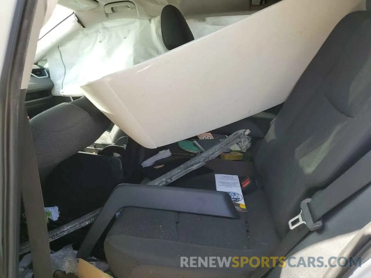 12 Photograph of a damaged car 2T3K1RFV4KW007707 TOYOTA RAV4 2019