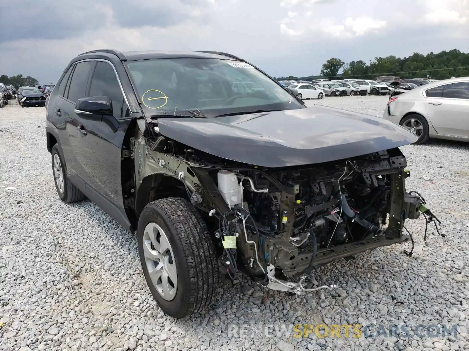 1 Photograph of a damaged car 2T3K1RFV4KW016164 TOYOTA RAV4 2019