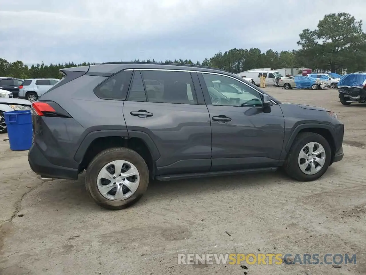 3 Photograph of a damaged car 2T3K1RFV4KW052789 TOYOTA RAV4 2019