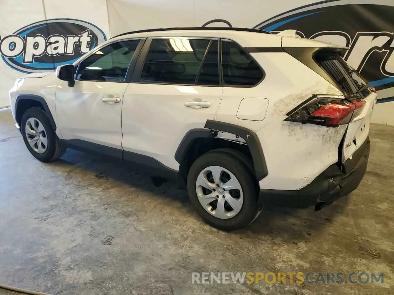 2 Photograph of a damaged car 2T3K1RFV5KW048881 TOYOTA RAV4 2019