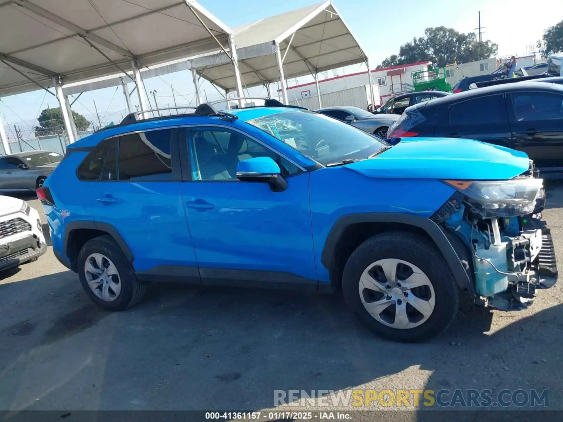 14 Photograph of a damaged car 2T3K1RFV6KC001019 TOYOTA RAV4 2019