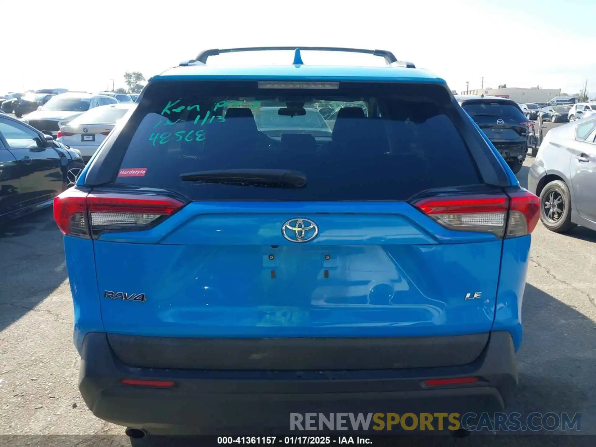 17 Photograph of a damaged car 2T3K1RFV6KC001019 TOYOTA RAV4 2019