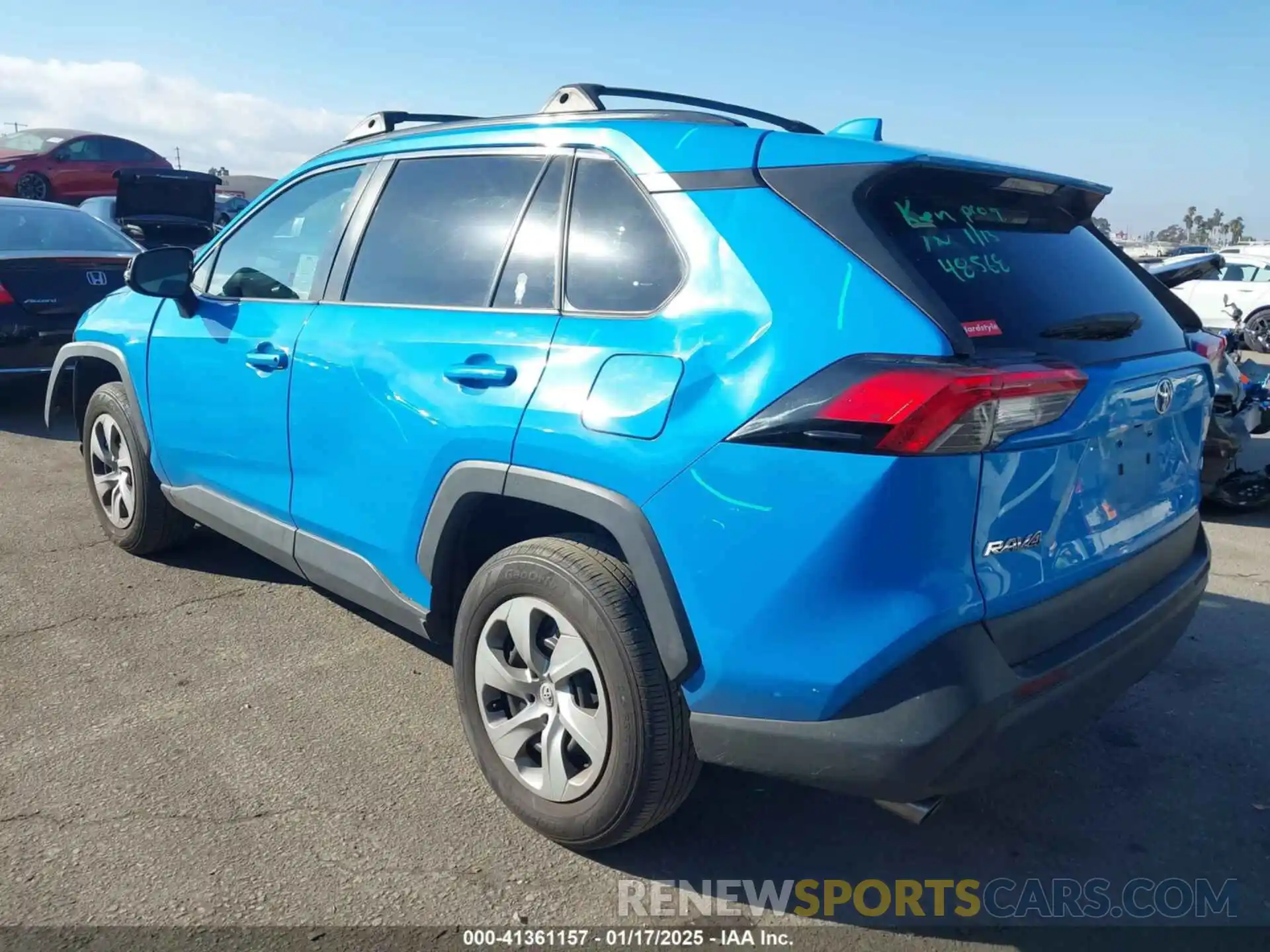 3 Photograph of a damaged car 2T3K1RFV6KC001019 TOYOTA RAV4 2019