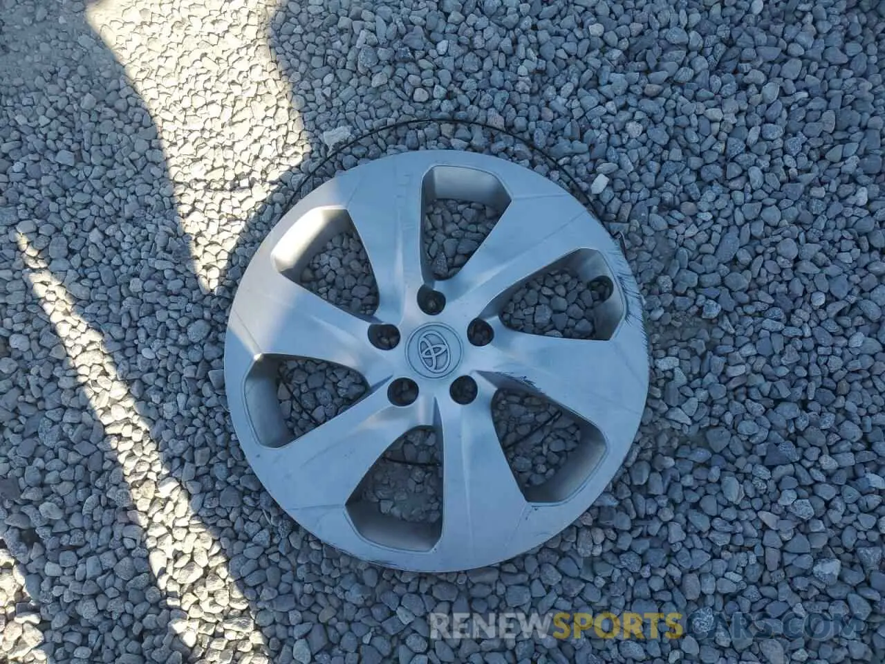 13 Photograph of a damaged car 2T3K1RFV6KC012859 TOYOTA RAV4 2019