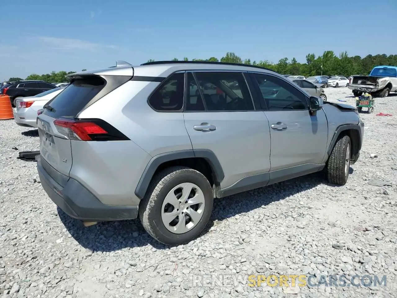 3 Photograph of a damaged car 2T3K1RFV6KW024640 TOYOTA RAV4 2019