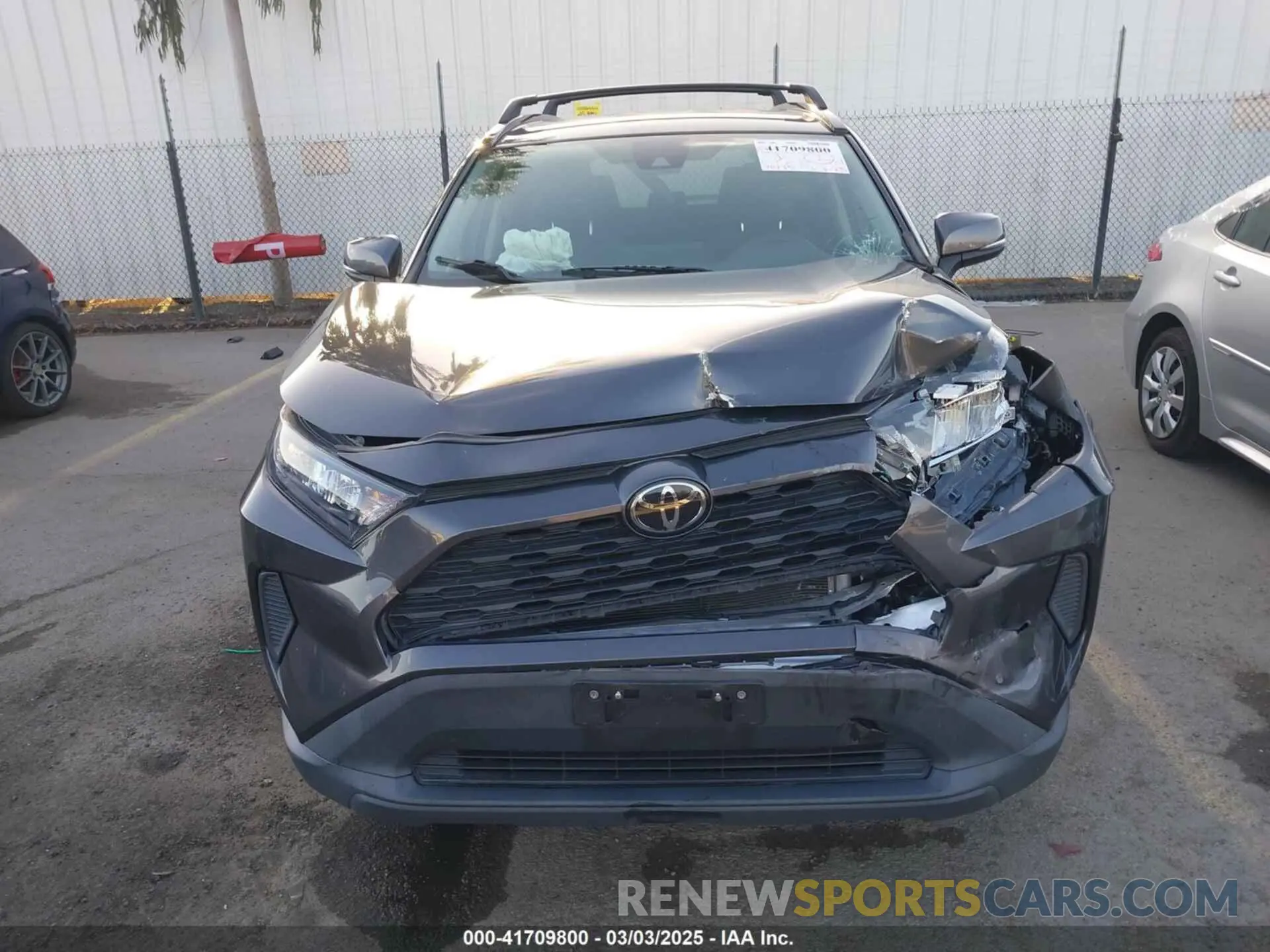 12 Photograph of a damaged car 2T3K1RFV6KW043754 TOYOTA RAV4 2019