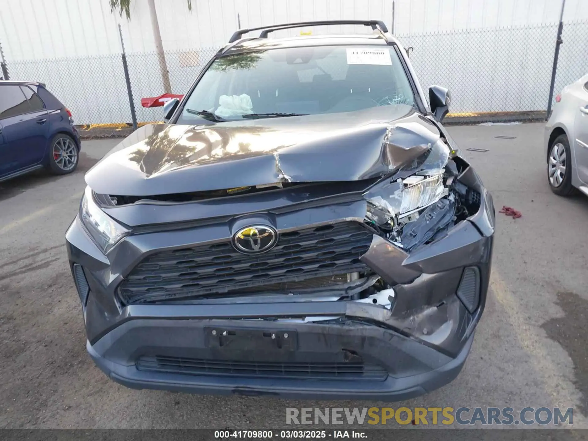 6 Photograph of a damaged car 2T3K1RFV6KW043754 TOYOTA RAV4 2019
