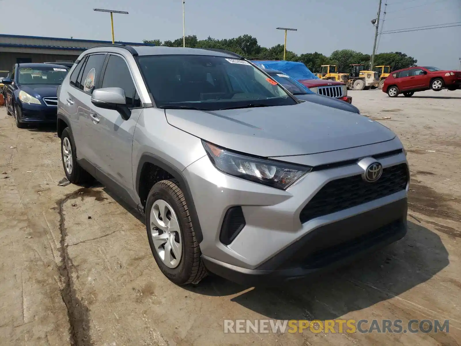 1 Photograph of a damaged car 2T3K1RFV6KW057198 TOYOTA RAV4 2019