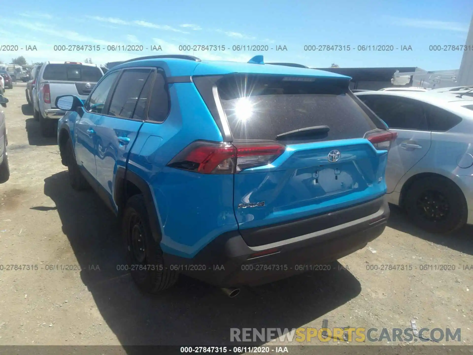 3 Photograph of a damaged car 2T3K1RFV7KC010182 TOYOTA RAV4 2019