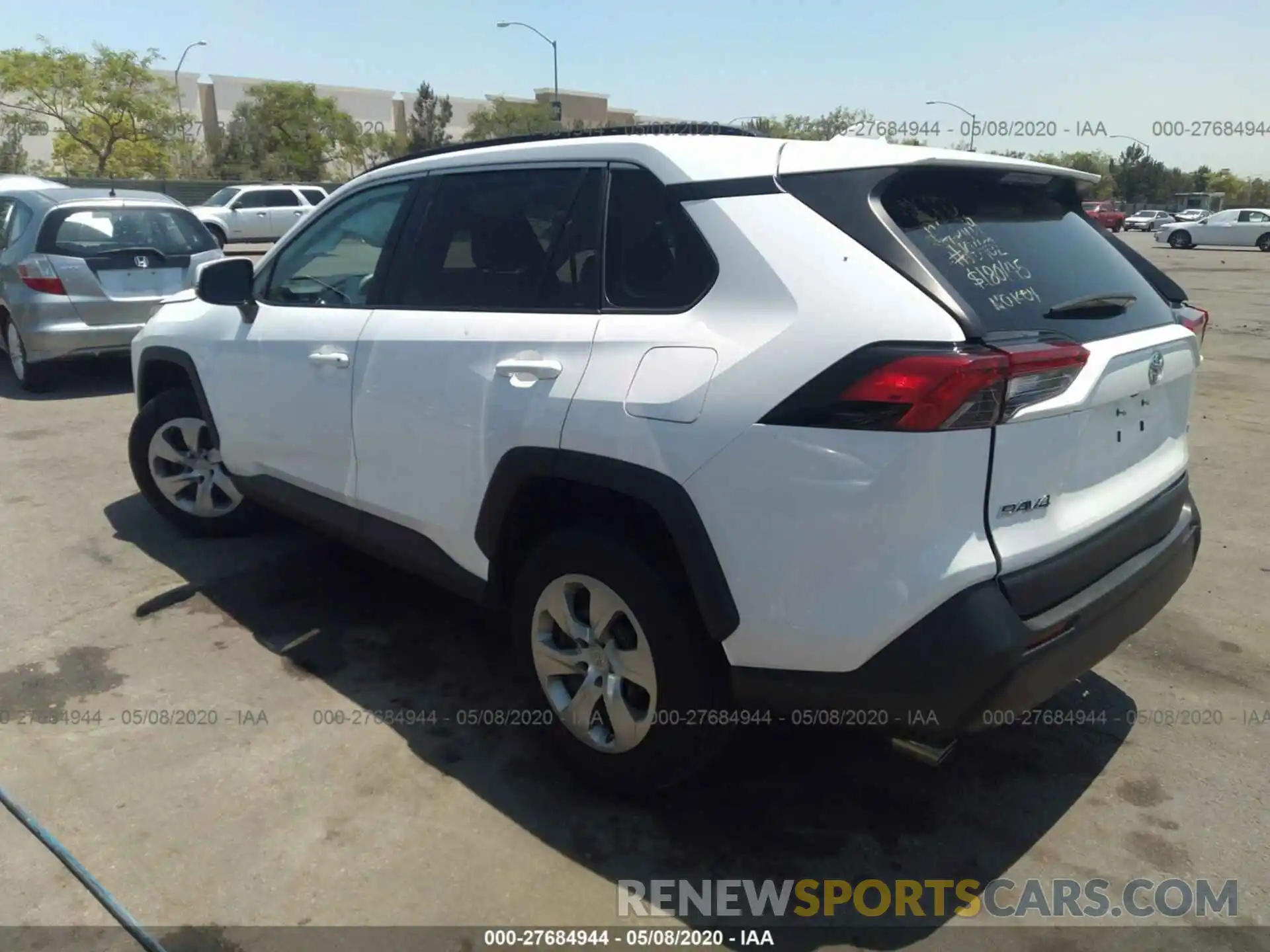 3 Photograph of a damaged car 2T3K1RFV8KW004700 TOYOTA RAV4 2019