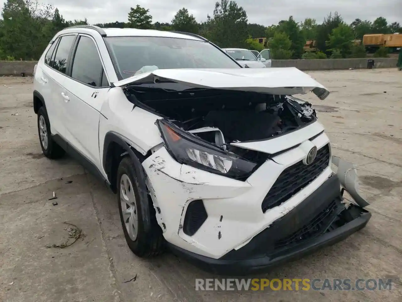 1 Photograph of a damaged car 2T3K1RFV8KW048681 TOYOTA RAV4 2019