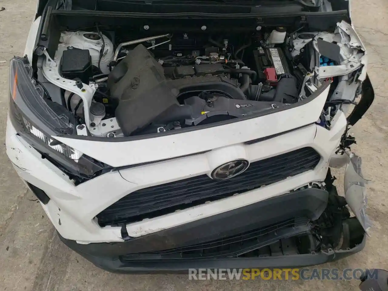 7 Photograph of a damaged car 2T3K1RFV8KW048681 TOYOTA RAV4 2019