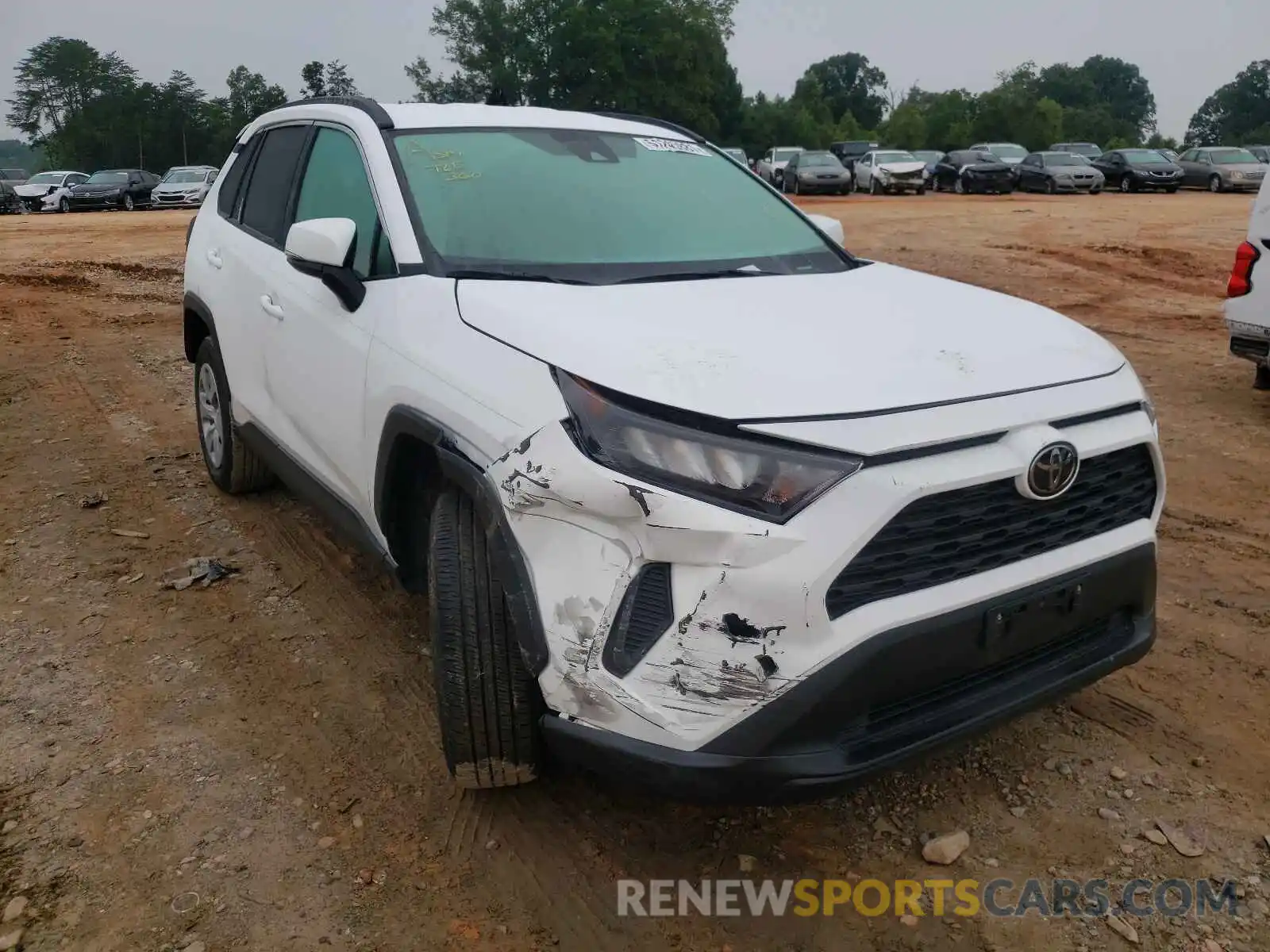 1 Photograph of a damaged car 2T3K1RFV9KW011753 TOYOTA RAV4 2019