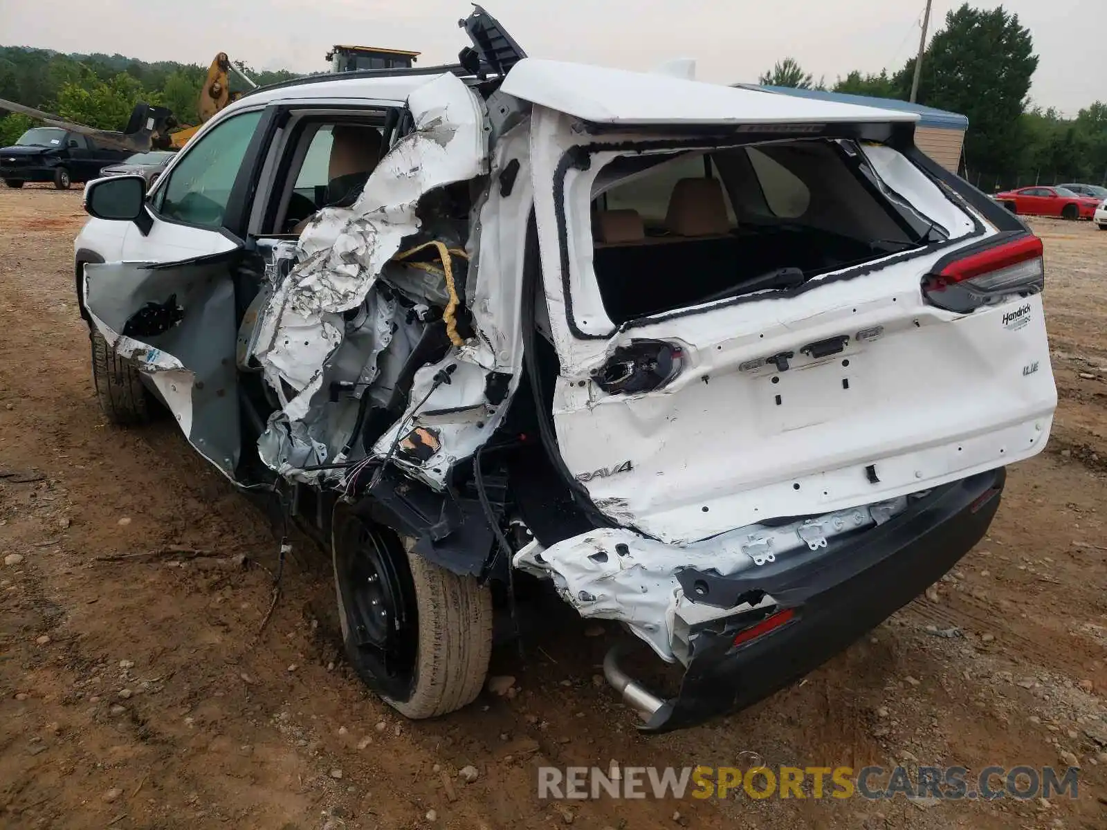 9 Photograph of a damaged car 2T3K1RFV9KW011753 TOYOTA RAV4 2019