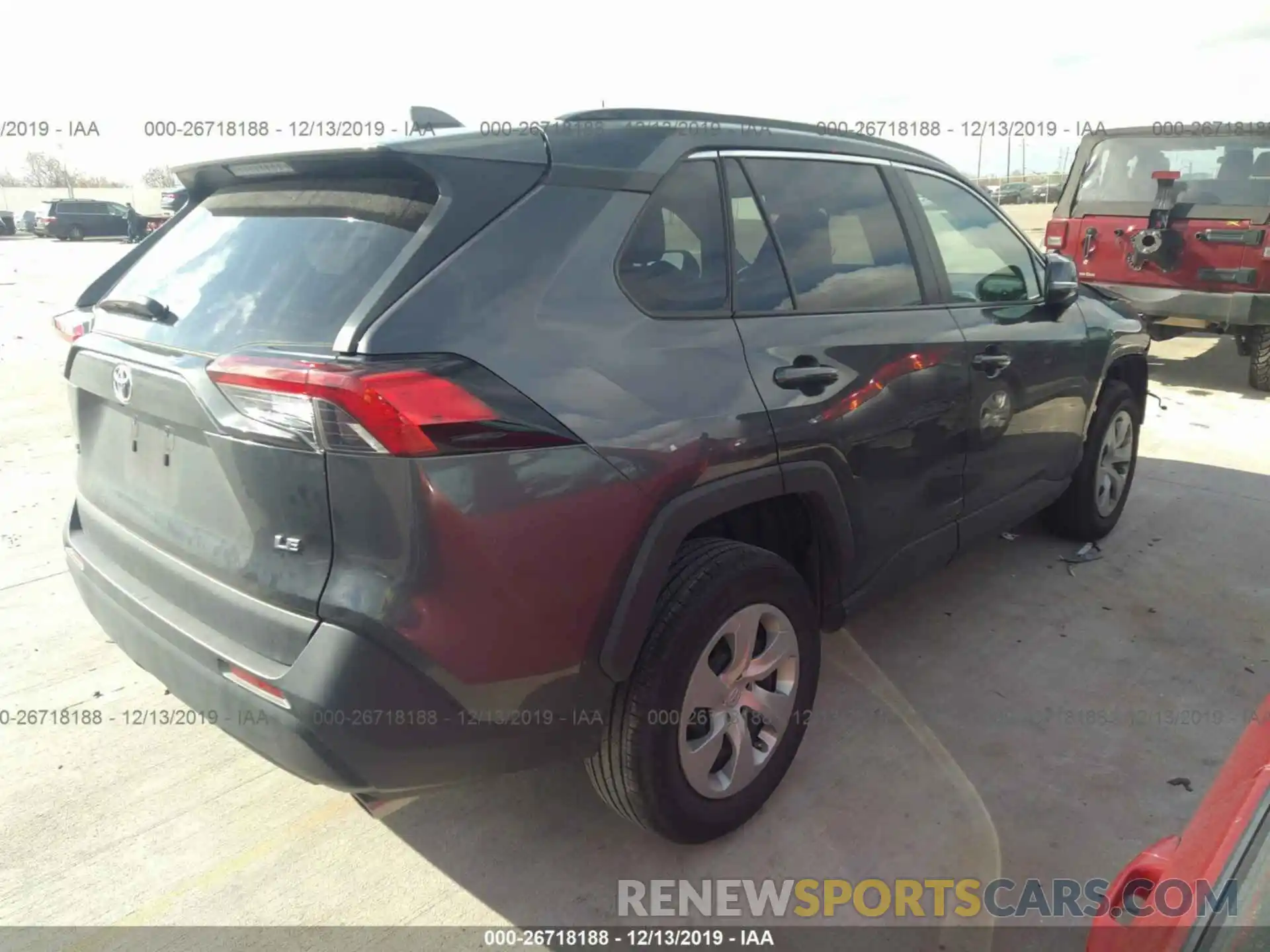 4 Photograph of a damaged car 2T3K1RFV9KW028259 TOYOTA RAV4 2019