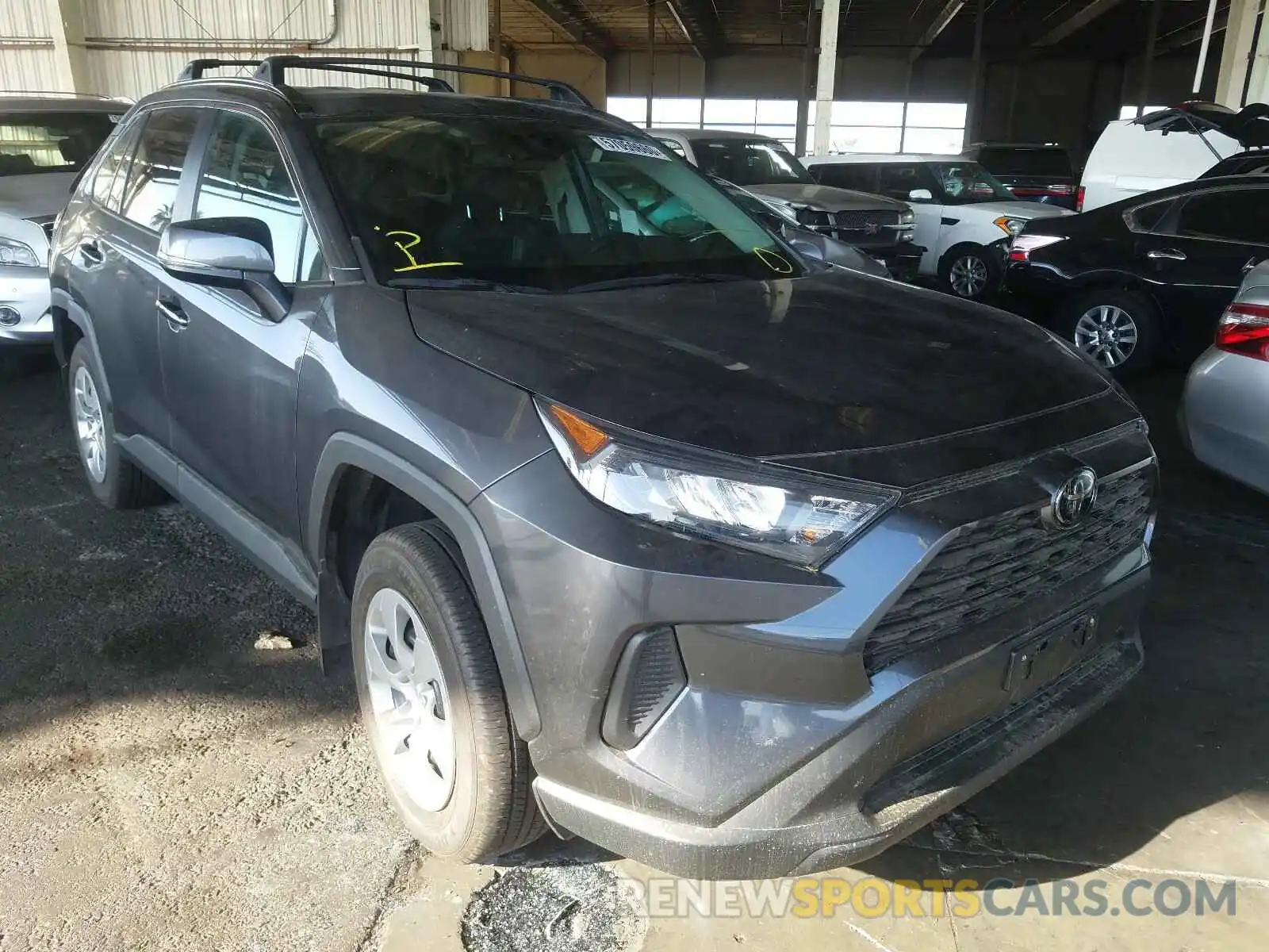 1 Photograph of a damaged car 2T3K1RFVXKW012426 TOYOTA RAV4 2019