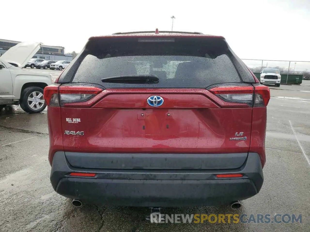 6 Photograph of a damaged car 2T3LWRFV4KW042110 TOYOTA RAV4 2019
