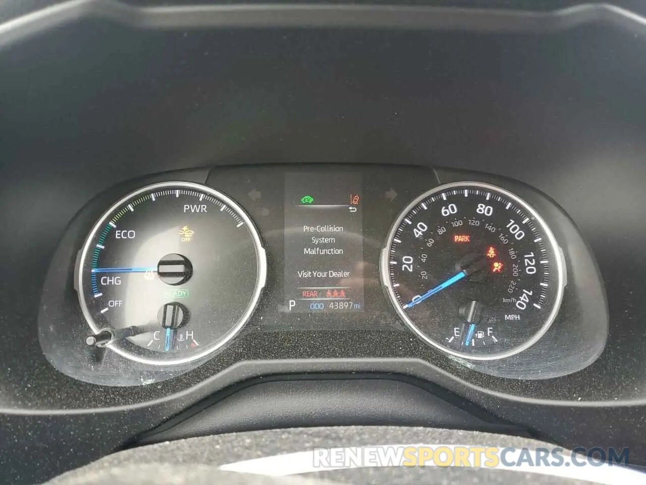 9 Photograph of a damaged car 2T3LWRFV5KW039202 TOYOTA RAV4 2019
