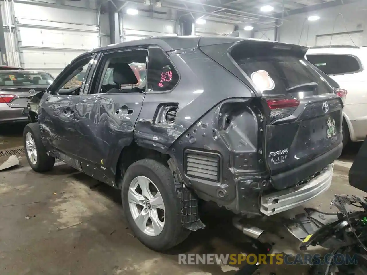 3 Photograph of a damaged car 2T3LWRFV6KW016205 TOYOTA RAV4 2019