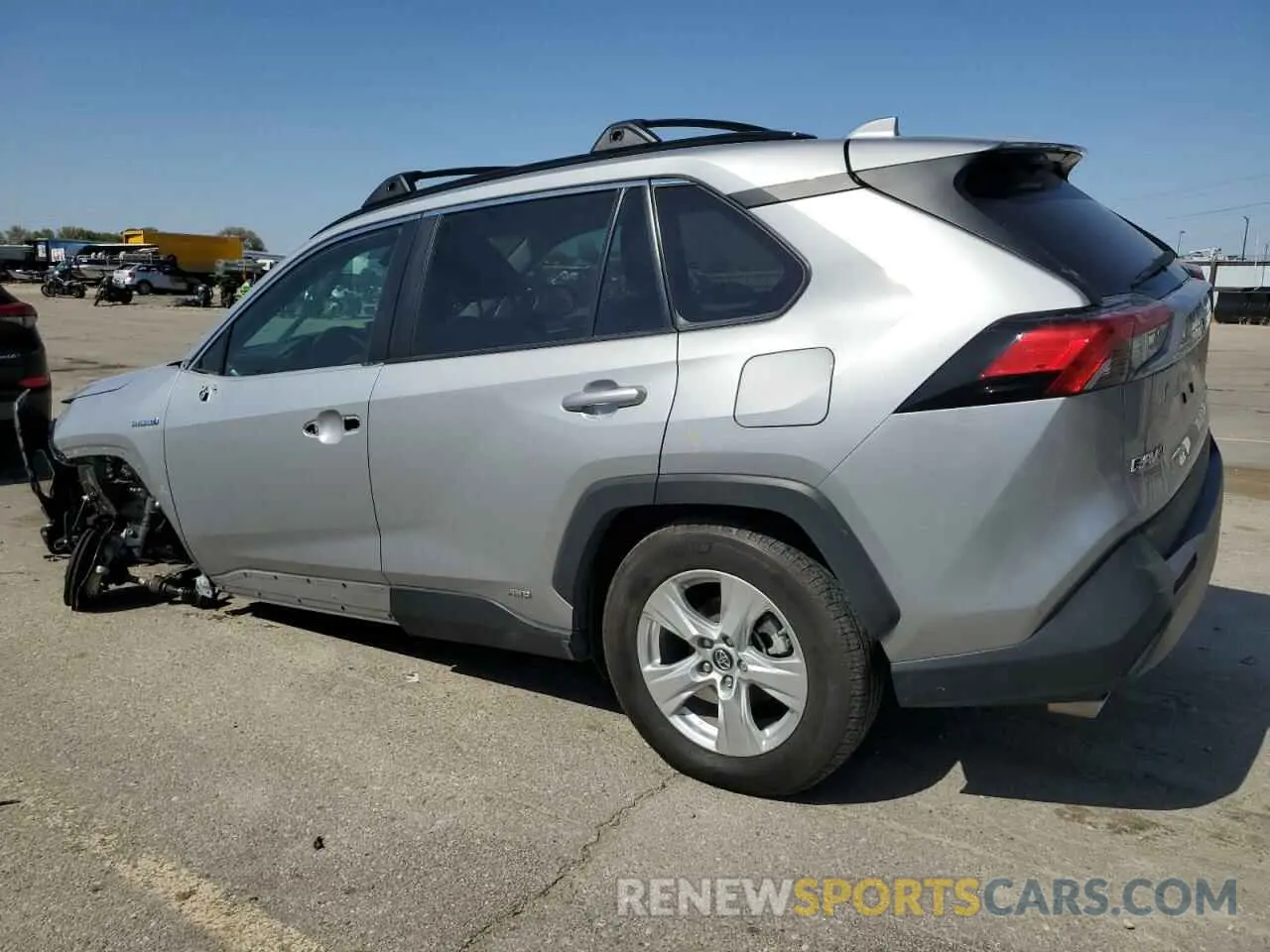 2 Photograph of a damaged car 2T3LWRFV8KW013984 TOYOTA RAV4 2019