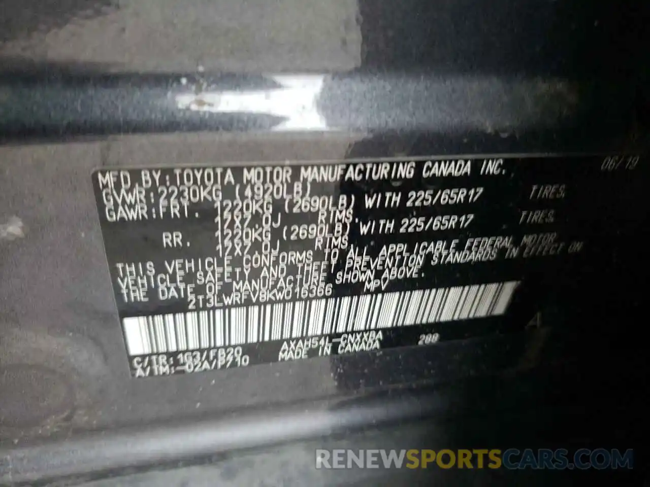 10 Photograph of a damaged car 2T3LWRFV8KW016366 TOYOTA RAV4 2019