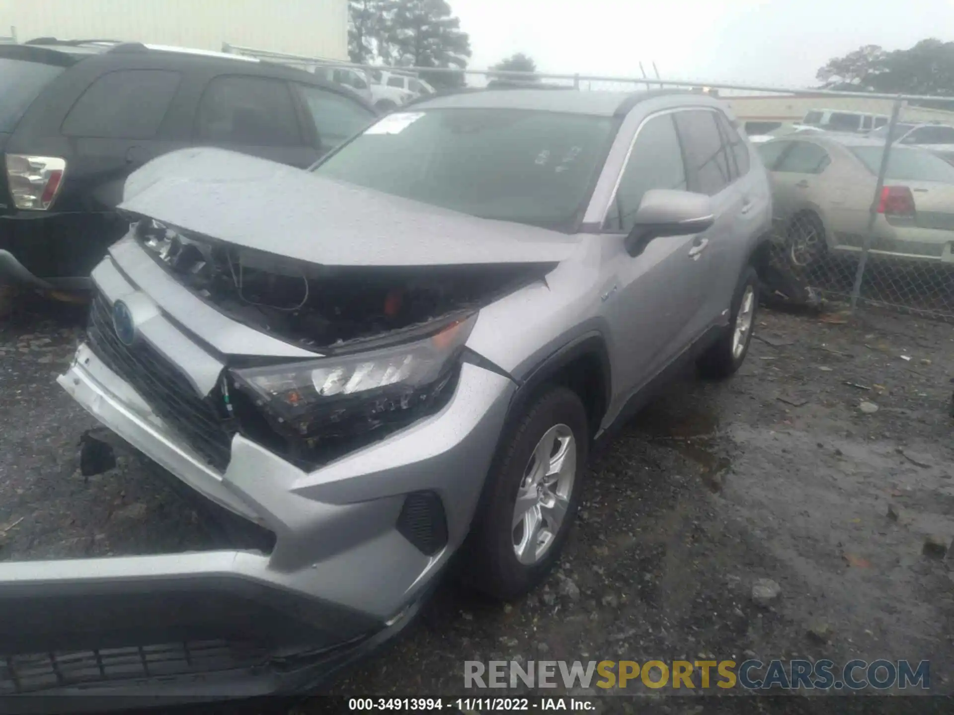 2 Photograph of a damaged car 2T3MWRFV0KW017547 TOYOTA RAV4 2019