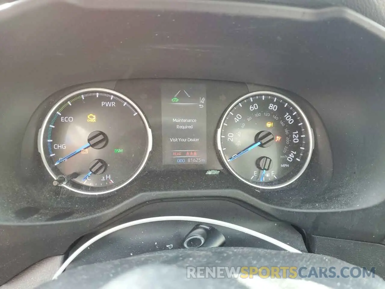 9 Photograph of a damaged car 2T3MWRFV0KW036194 TOYOTA RAV4 2019