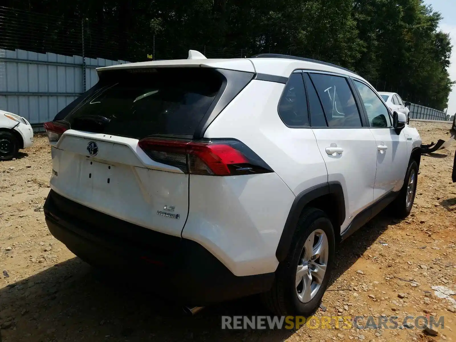 4 Photograph of a damaged car 2T3MWRFV1KW010381 TOYOTA RAV4 2019