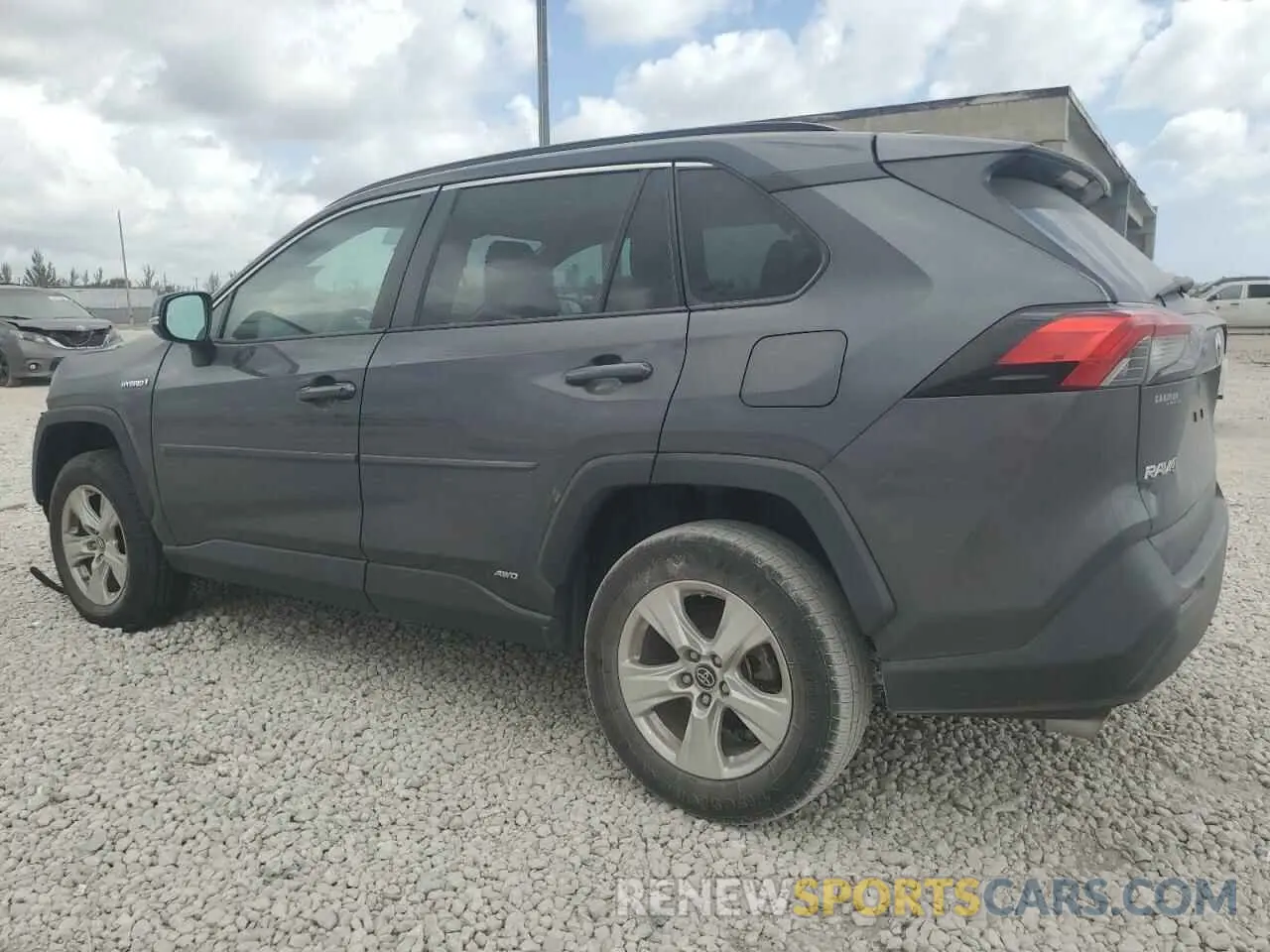 2 Photograph of a damaged car 2T3MWRFV1KW033885 TOYOTA RAV4 2019