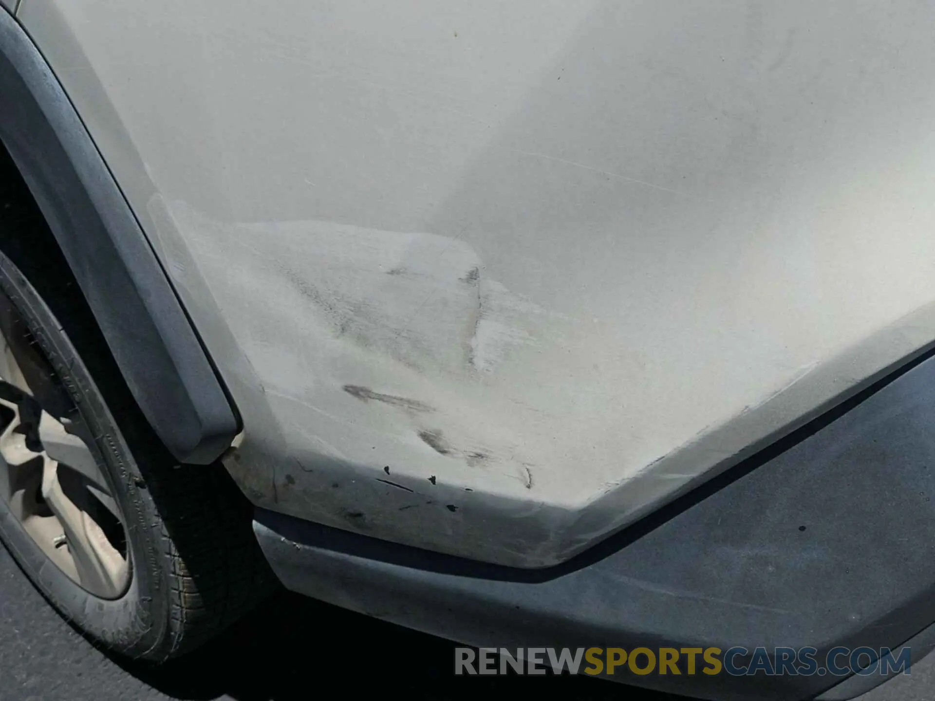 20 Photograph of a damaged car 2T3MWRFV2KW021633 TOYOTA RAV4 2019