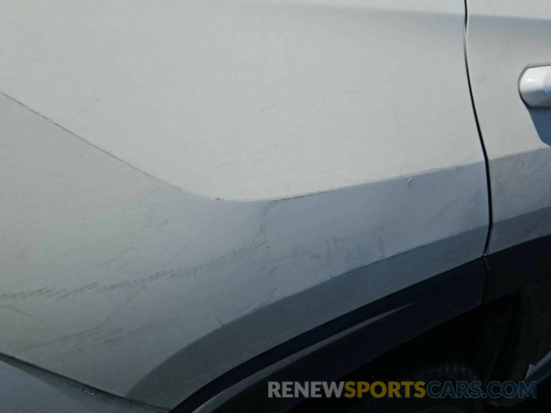 25 Photograph of a damaged car 2T3MWRFV2KW021633 TOYOTA RAV4 2019