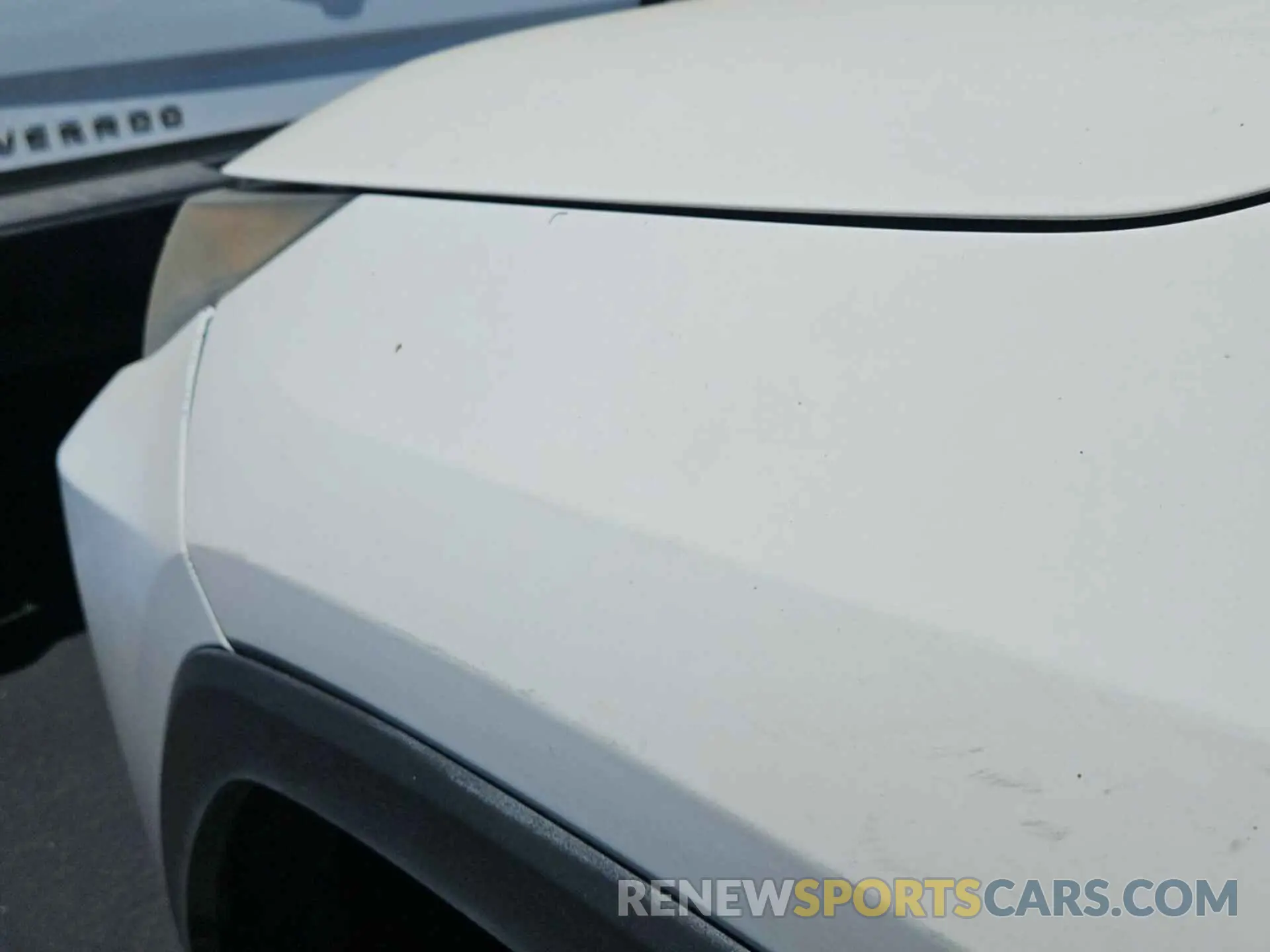 41 Photograph of a damaged car 2T3MWRFV2KW021633 TOYOTA RAV4 2019