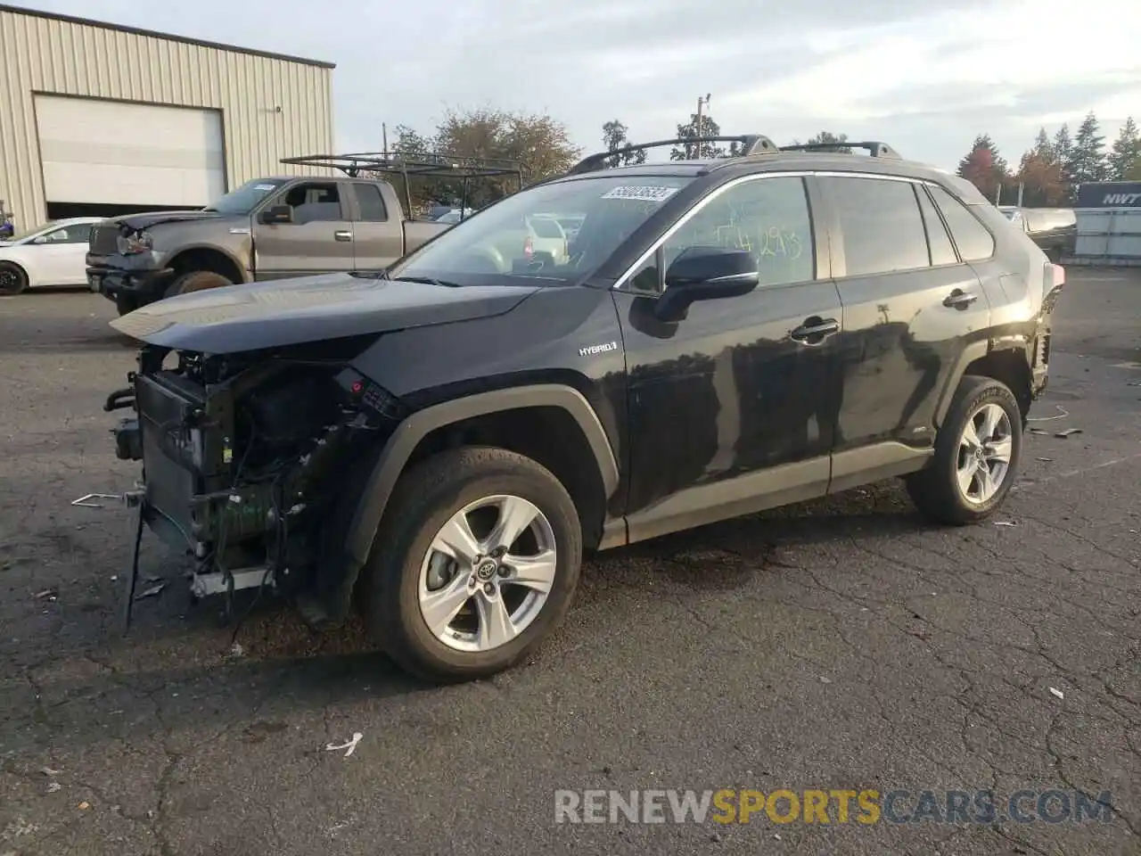 2 Photograph of a damaged car 2T3MWRFV2KW035967 TOYOTA RAV4 2019