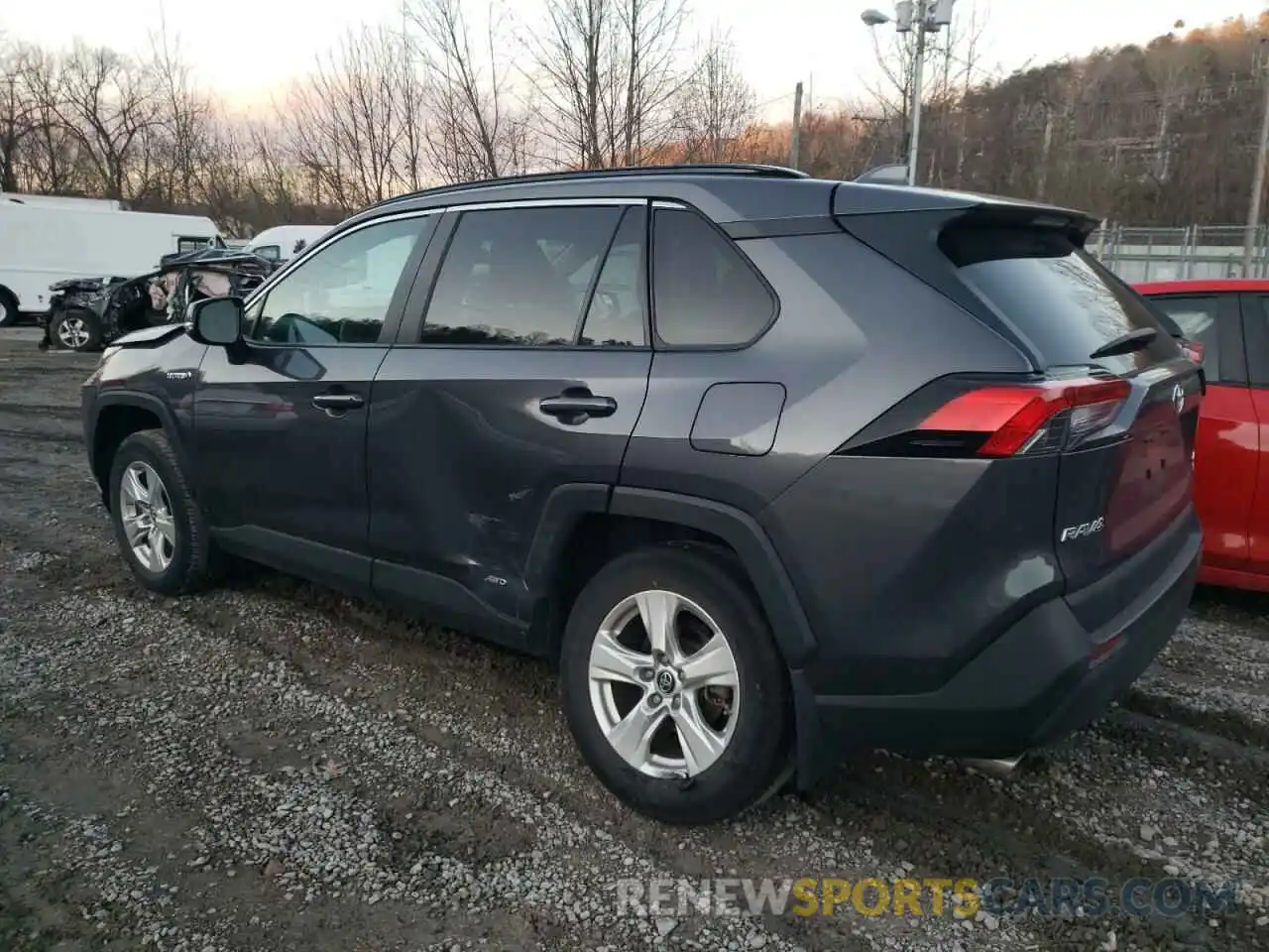 2 Photograph of a damaged car 2T3MWRFV3KW036884 TOYOTA RAV4 2019