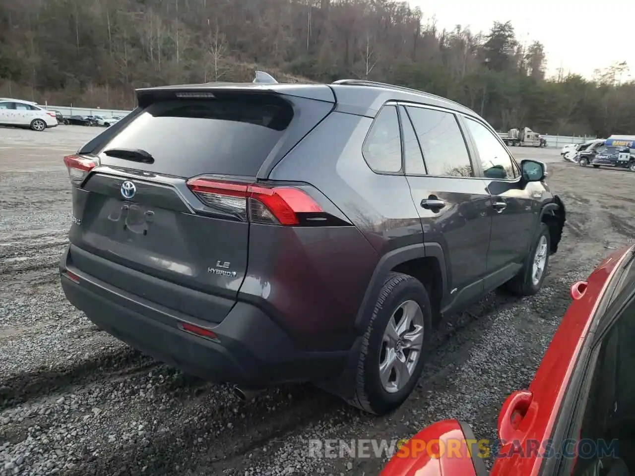 3 Photograph of a damaged car 2T3MWRFV3KW036884 TOYOTA RAV4 2019