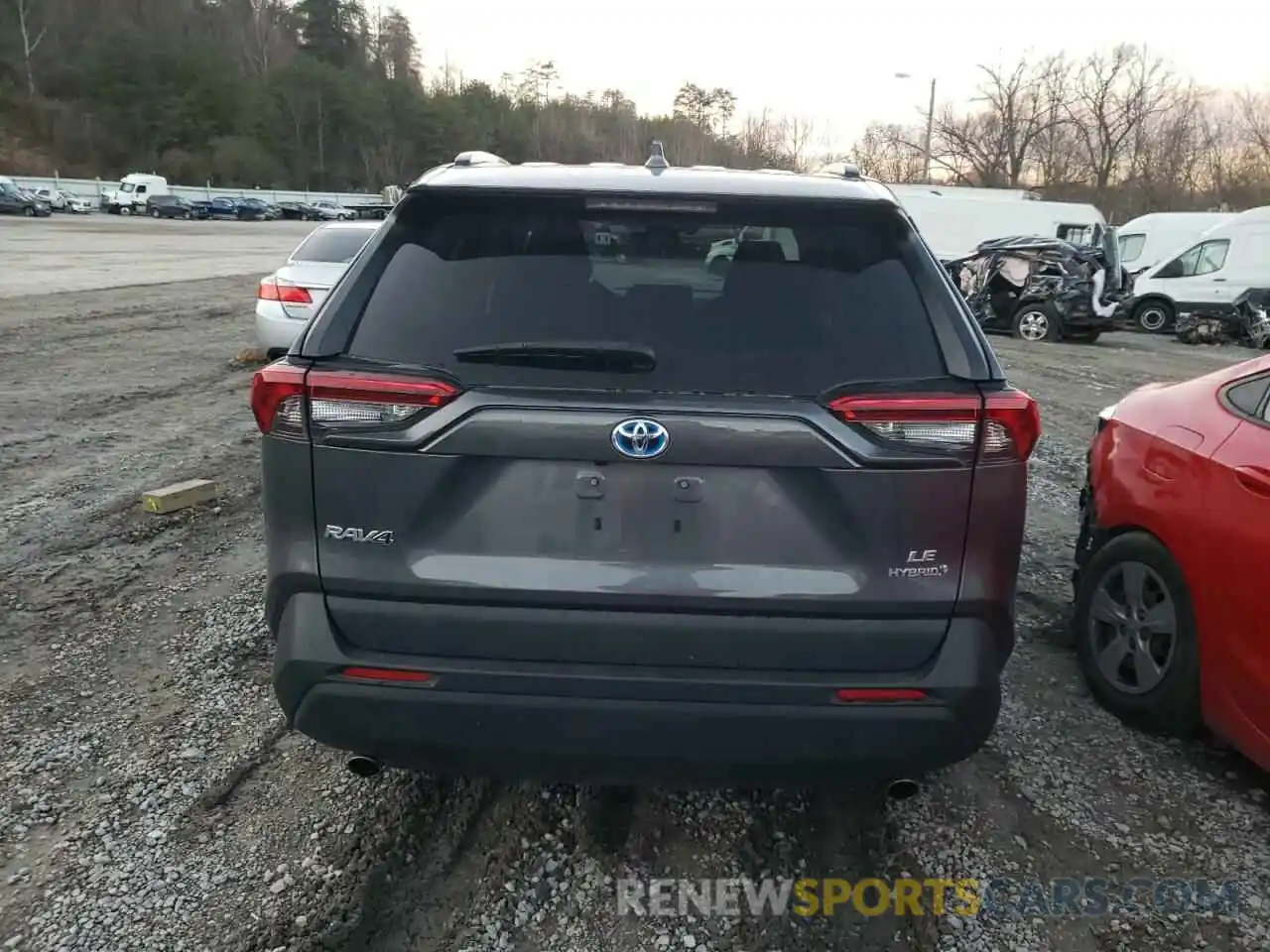 6 Photograph of a damaged car 2T3MWRFV3KW036884 TOYOTA RAV4 2019